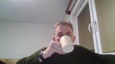 aromannn online show from February 11, 5:29 pm