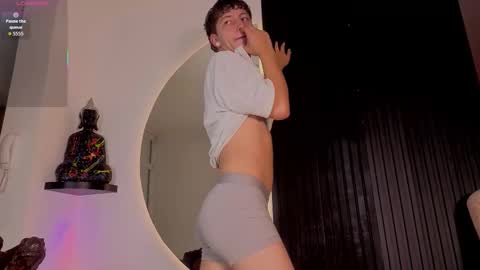  Your Aron  online show from February 9, 3:44 am