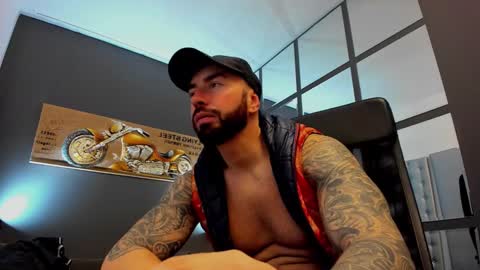 AronGrant online show from January 7, 8:37 am