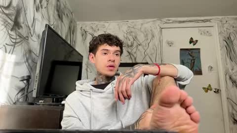   online show from January 17, 10:22 am