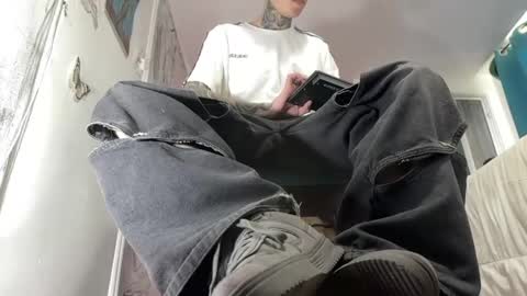   online show from January 10, 10:28 am