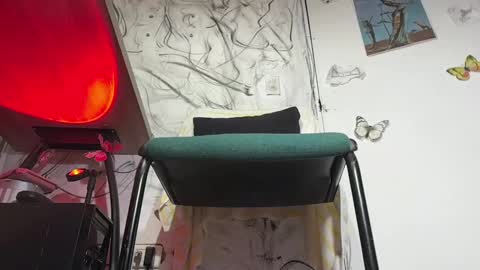   online show from December 24, 9:00 pm