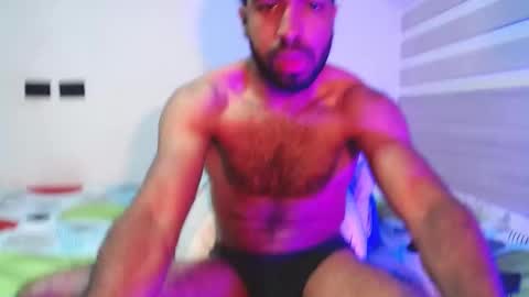 arthur_jamess online show from October 7, 12:04 am