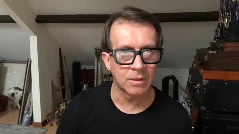 artisterotic online show from February 26, 10:38 am