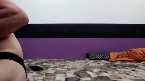 Snapshot of arvons chatting on December 27, 11:39 am Arvons online show from December 27, 11:39 am