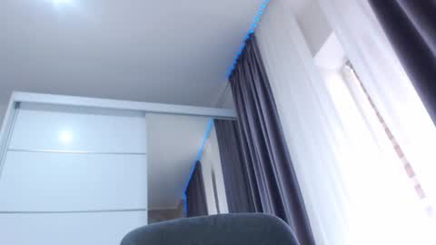 Snapshot of aryanaian1 chatting on February 14, 8:42 am AryanAian1 online show from February 14, 8:42 am