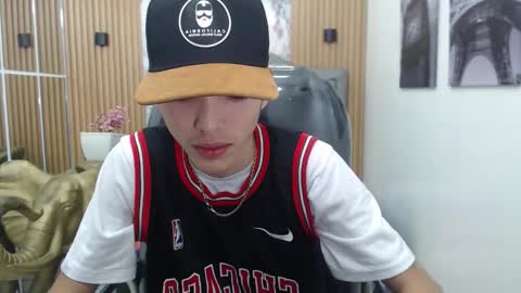 Asher Costa online show from February 6, 7:22 pm