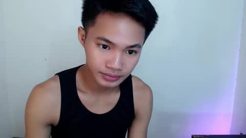 asian_lover05 online show from November 18, 5:16 pm