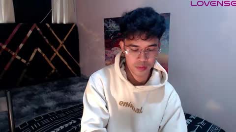 asiancum_peter online show from March 14, 2:29 am