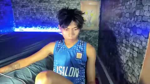 mark online show from April 20, 9:45 am