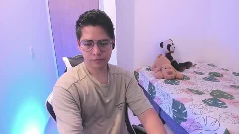 Asta Kuno online show from March 11, 4:30 am