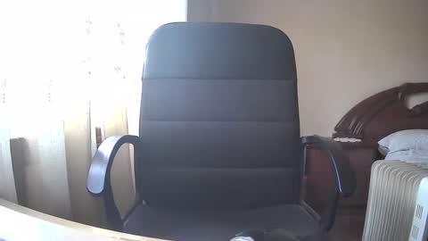 Snapshot of astelover chatting on January 11, 11:56 am astelover online show from January 11, 11:56 am