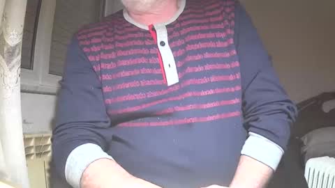 Snapshot of astelover chatting on January 19, 8:51 pm astelover online show from January 19, 8:51 pm