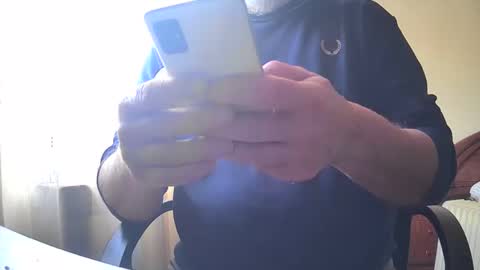 Snapshot of astelover chatting on March 9, 9:35 am astelover online show from March 9, 9:35 am