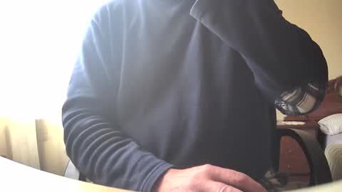 Snapshot of astelover chatting on January 3, 10:52 am astelover online show from January 3, 10:52 am