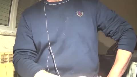 Snapshot of astelover chatting on December 21, 8:43 pm astelover online show from December 21, 8:43 pm