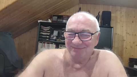 asusandy online show from February 15, 12:28 am