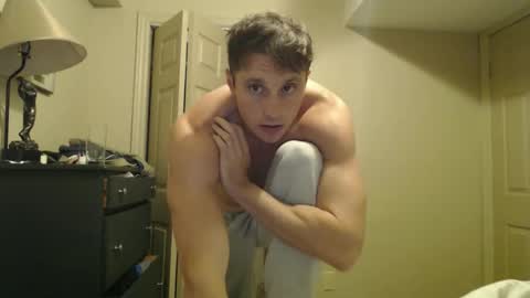 tommycb55555 online show from December 21, 4:42 am