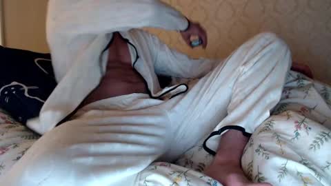 AthleticLoganX online show from April 5, 8:49 pm