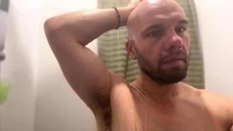 aussieboycal online show from June 10, 7:03 pm