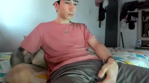 austin1119a online show from December 21, 6:05 pm