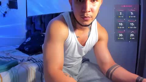 A online show from February 26, 1:18 am