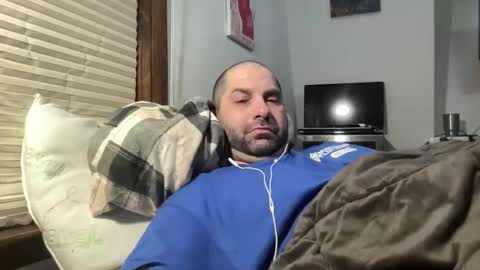 averagejoe345977 online show from February 20, 3:03 am