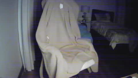 awardy3211 online show from November 29, 1:40 am