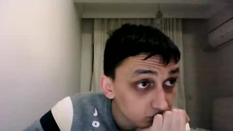 awesenheit online show from February 3, 1:30 pm