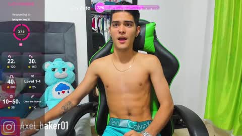 Snapshot of axel_baker01 chatting on December 20, 9:39 pm Axel online show from December 20, 9:39 pm