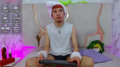 AXEL  online show from December 20, 12:56 pm