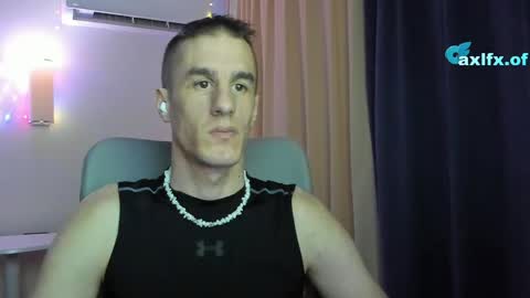 Axl online show from April 20, 8:55 pm