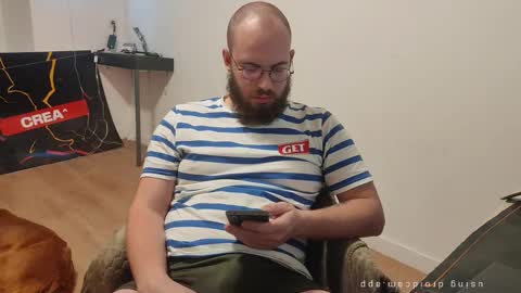 justin online show from November 29, 8:11 pm