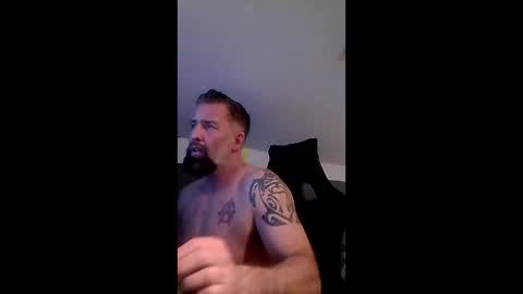 b4dafall44 online show from February 3, 6:57 pm