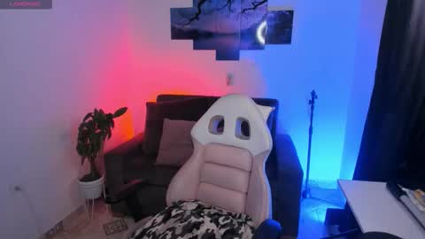 Snapshot of baaby_boyy chatting on October 26, 9:44 am odeley online show from October 26, 9:44 am