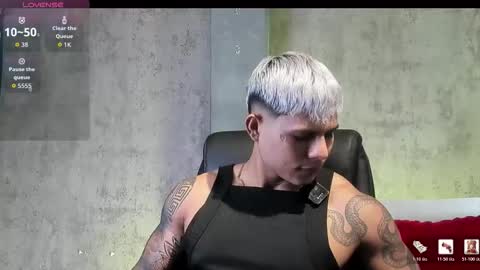 bad_boytoh online show from January 15, 7:49 pm