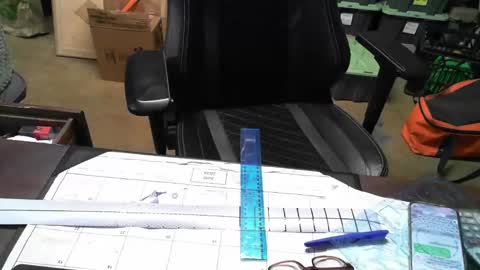 Snapshot of bad_dad158 chatting on October 2, 7:01 am bad_dad158 online show from October 2, 7:01 am