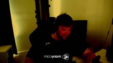 Snapshot of baftez chatting on February 2, 4:48 am Baffels online show from February 2, 4:48 am