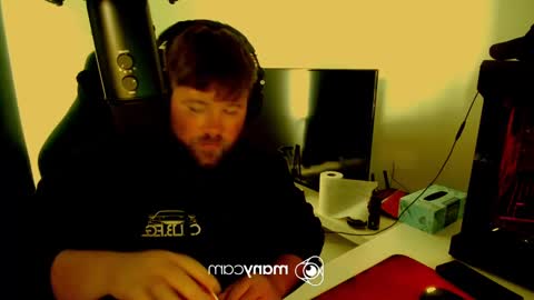 Snapshot of baftez chatting on December 25, 7:03 am Baffels online show from December 25, 7:03 am