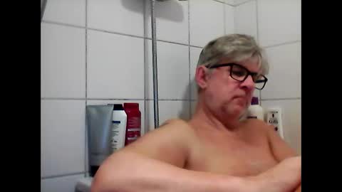 baggelina75 online show from January 27, 7:13 pm