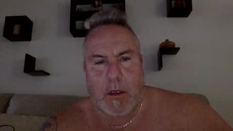 banana5289 online show from May 28, 9:24 pm