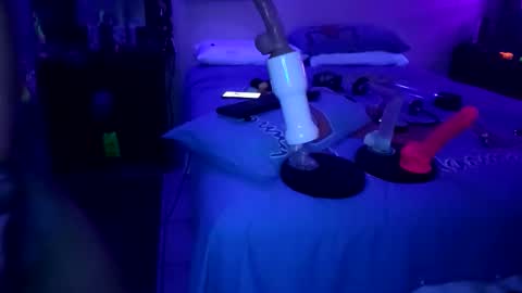 Snapshot of barrablazer76 chatting on September 19, 5:02 pm barrablazer76 online show from September 19, 5:02 pm