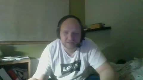 Snapshot of bart_poland chatting on October 22, 10:24 pm bart_poland online show from October 22, 10:24 pm