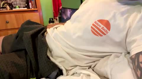 Snapshot of baseballboy13 chatting on October 12, 4:23 pm Ball Player Next Door  online show from October 12, 4:23 pm