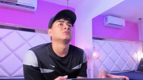 Bastian online show from April 13, 10:43 pm