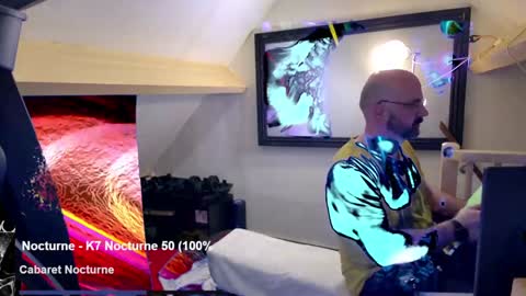 bazzz_8 online show from January 24, 5:21 pm