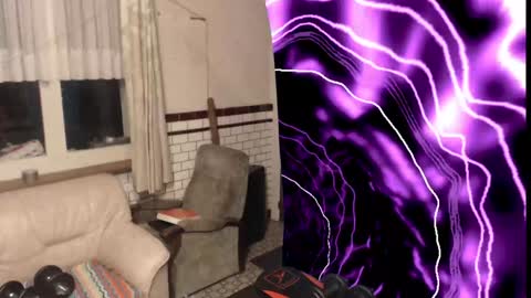 bazzz_8 online show from December 3, 6:17 pm