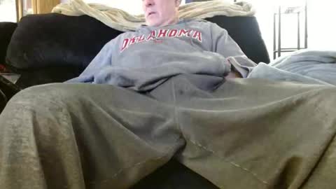 bbboooyyy11 online show from February 12, 7:55 am