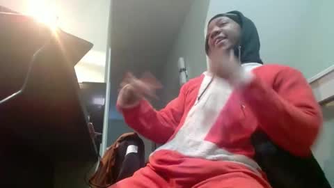 Racks online show from December 24, 5:13 pm