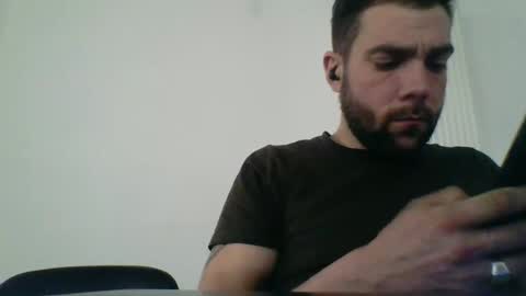 Snapshot of bdemwi2588 chatting on February 26, 8:42 pm bdemwi2588 online show from February 26, 8:42 pm